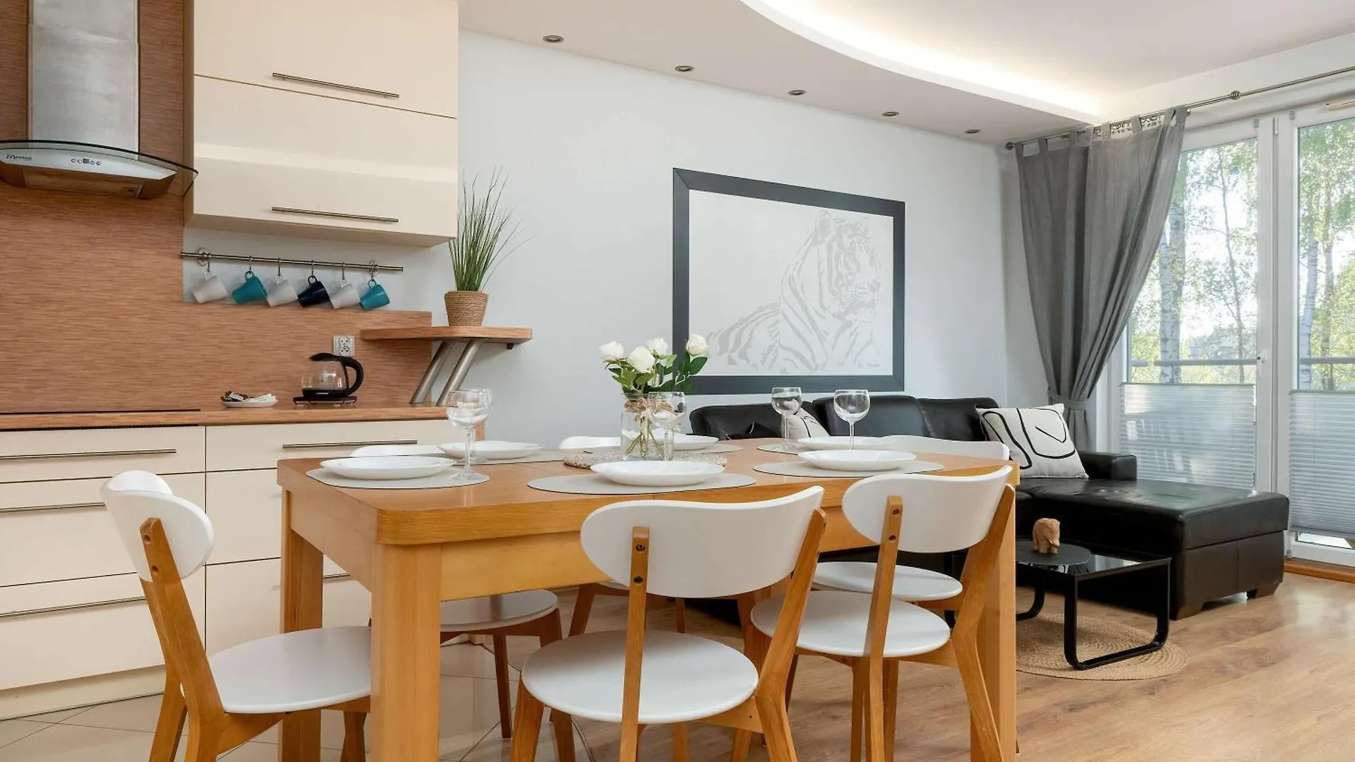 Spacious Two-Bedroom Apartment With 2 Parking Spaces By Noclegi Renters Danzig Polen