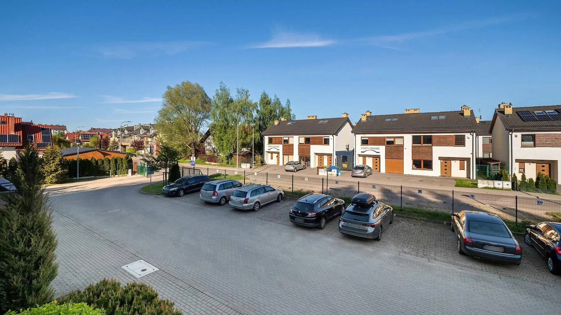 Spacious Two-Bedroom Apartment With 2 Parking Spaces By Noclegi Renters Gdansk Poland