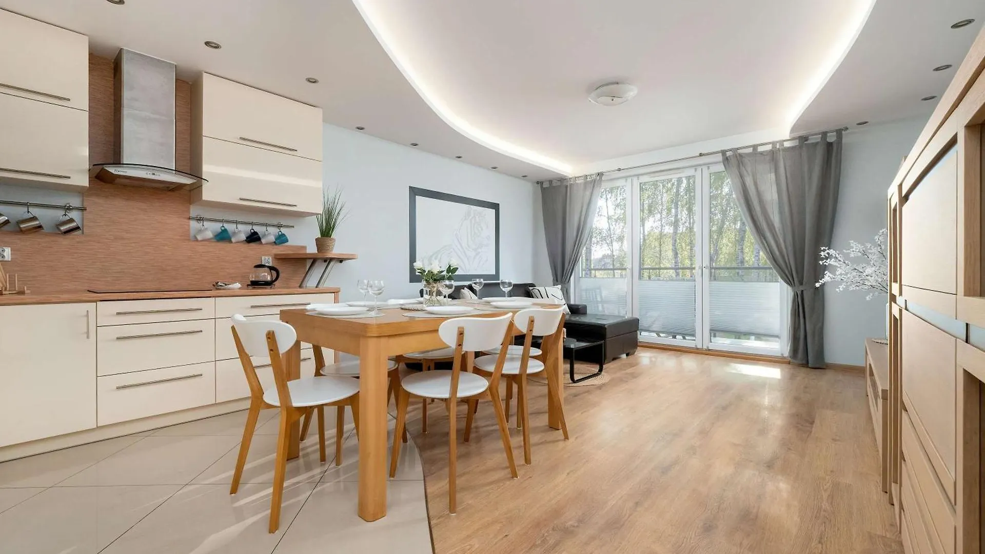 Spacious Two-Bedroom Apartment With 2 Parking Spaces By Noclegi Renters Gdansk
